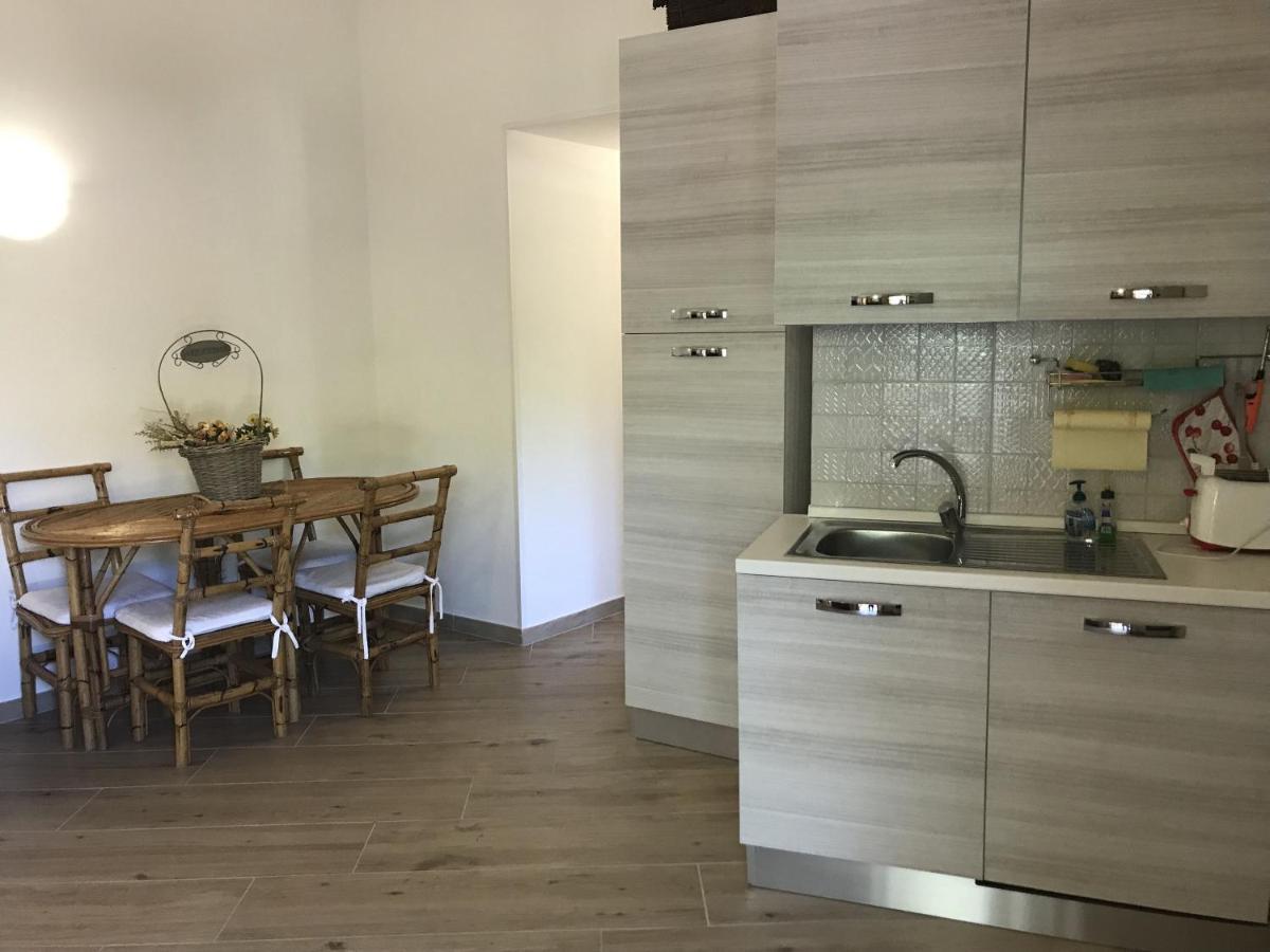 Porto Istana Beach House Olbia Eksteriør billede